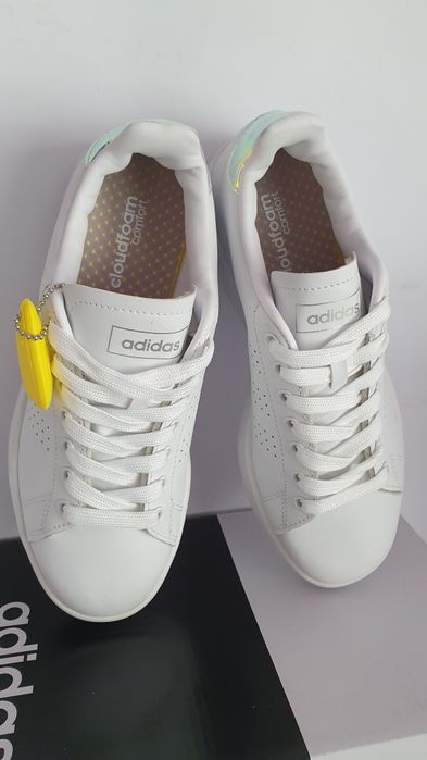 Buty damskie sportowe Adidas Advantage rozmiar 37 1/3  Wkładka 23 cm