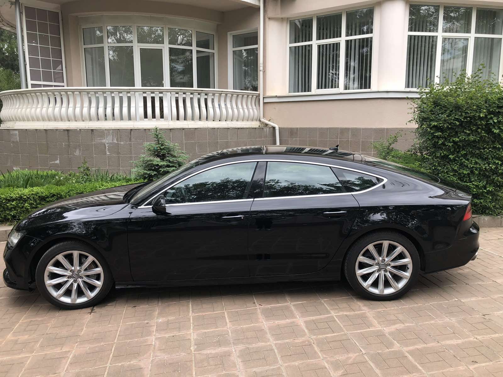 Продам  Audi A7  3.0