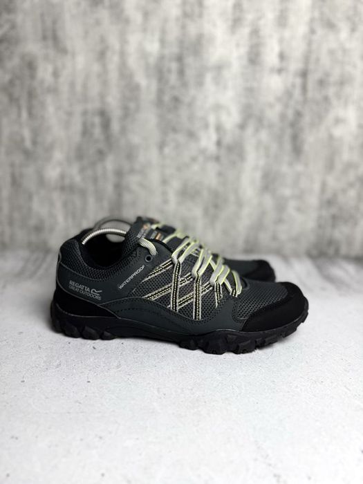 Кросівки чоловічі Regatta Edgepoin 43 (27.5) salomon.asics. lowa