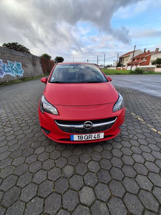 Opel Corsa 1.2 color edition