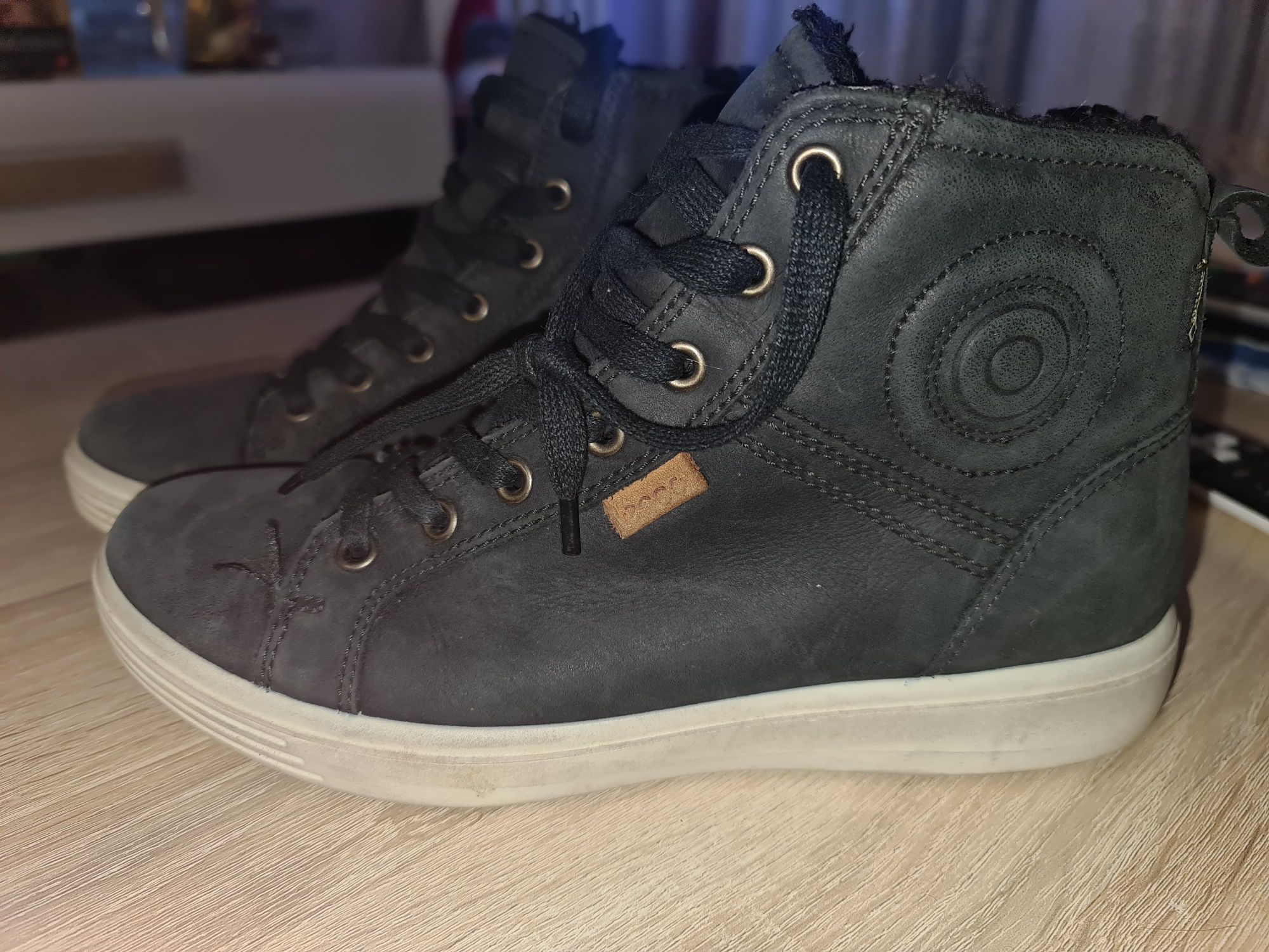 Buty ECCO 38 biom stan bdb