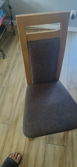 Krzesła 8 sztuk  używane