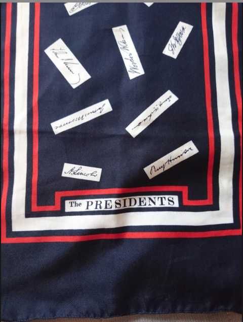 Chustka T&M Designers Italy Millicent The Presidents Signatures U.S.A.