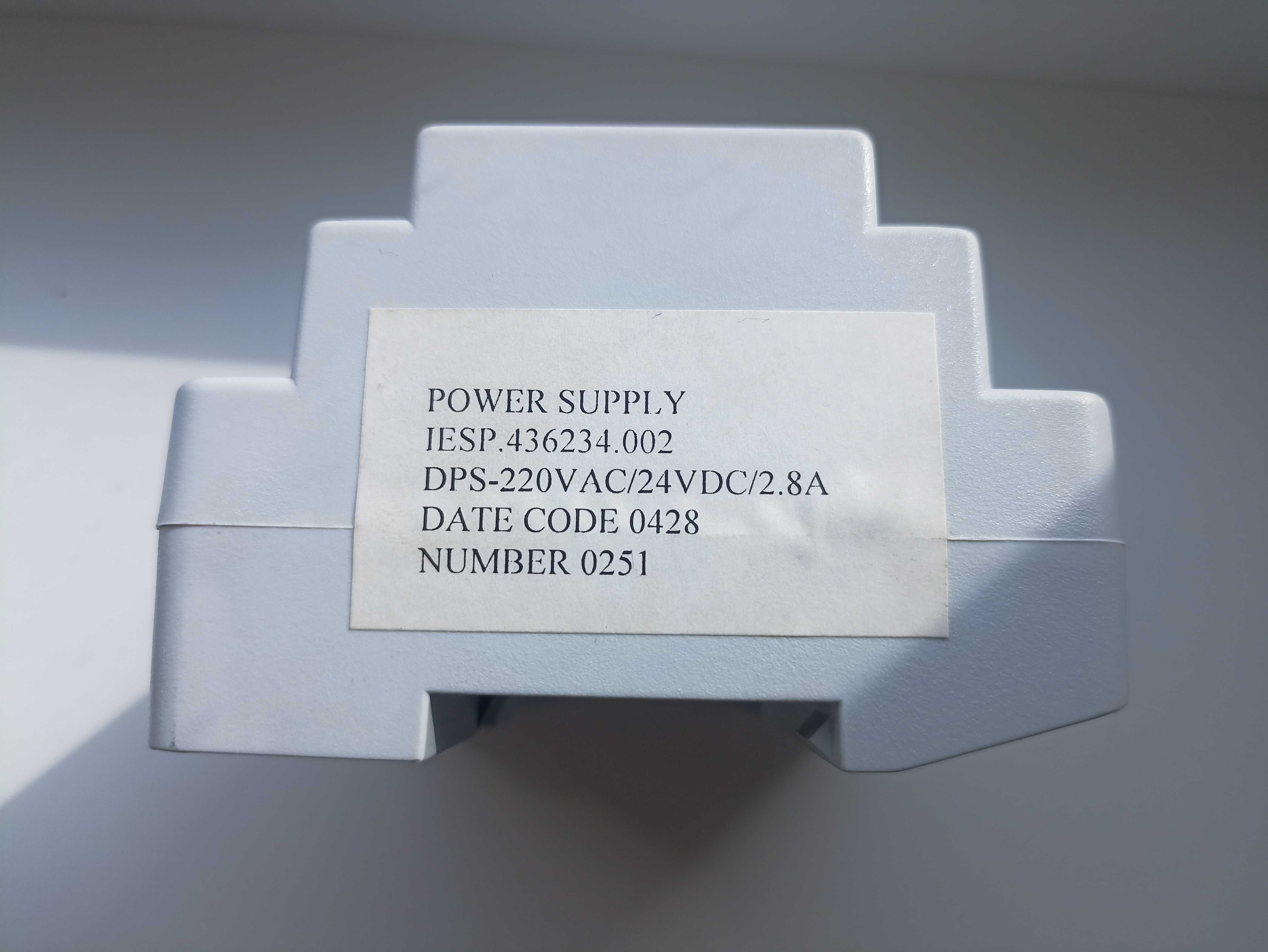 Блок Живлення на ДІН рейку , EcoSmart  DPS-220VAC/24VDC/2,8A