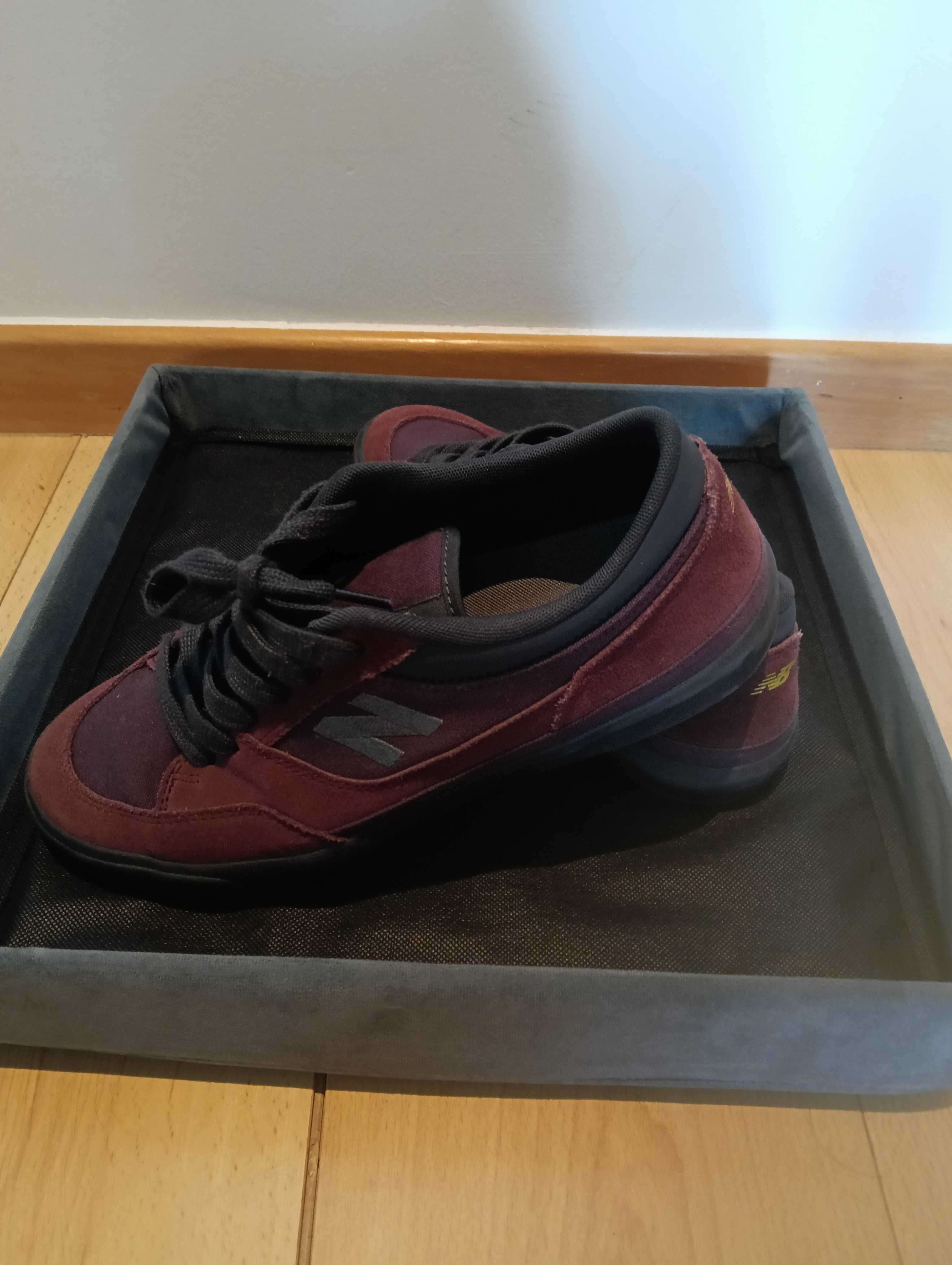 Tênis new balance 9.5