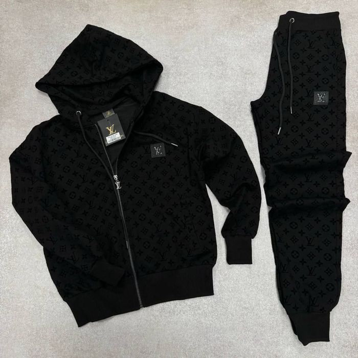 ЖЕНСКИЙ КОСТЮМ LV Кофта/штаны Louis Vuitton 2025 черный люкс осень хит