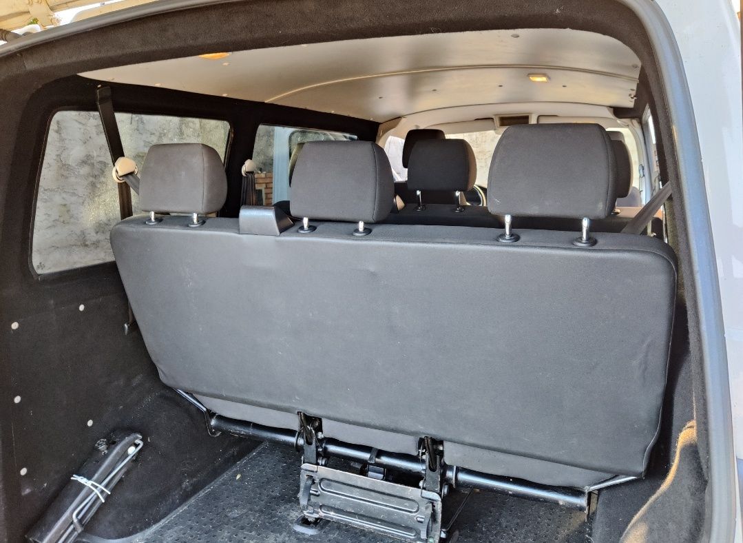 VW Transporter Kombi
