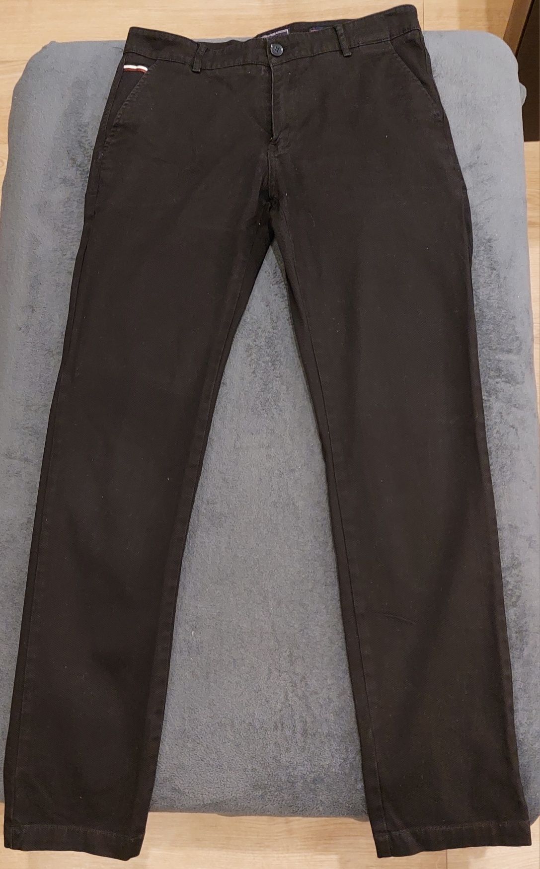 Spodnie eleganckie czarne 32/32