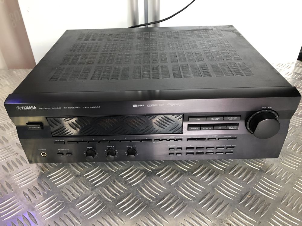 Amplituner Yamaha RX-V395RDS