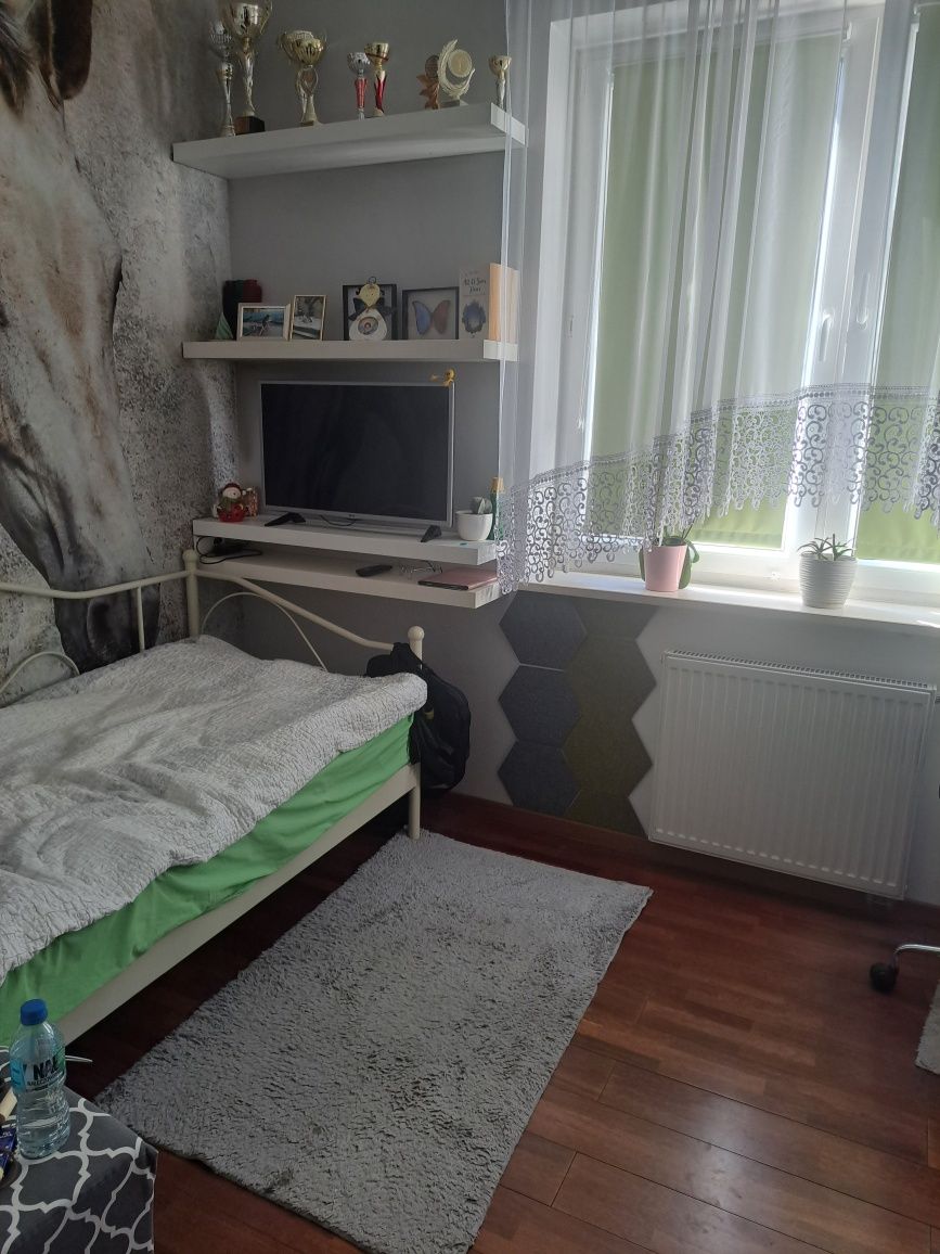 Sprzedam 69 m2, 4 pokoje, Kniaziewicza w Piasecznie
