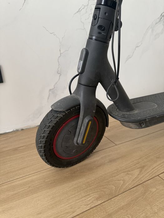 Електросамокат Xiaomi M365
