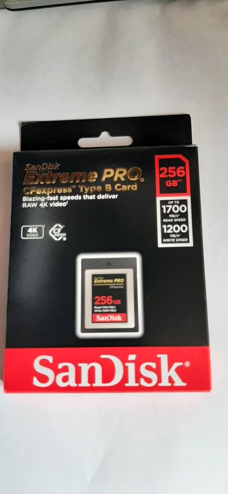 Картка пам'яті SanDisk Extreme PRO CFexpress Type B 256 GB