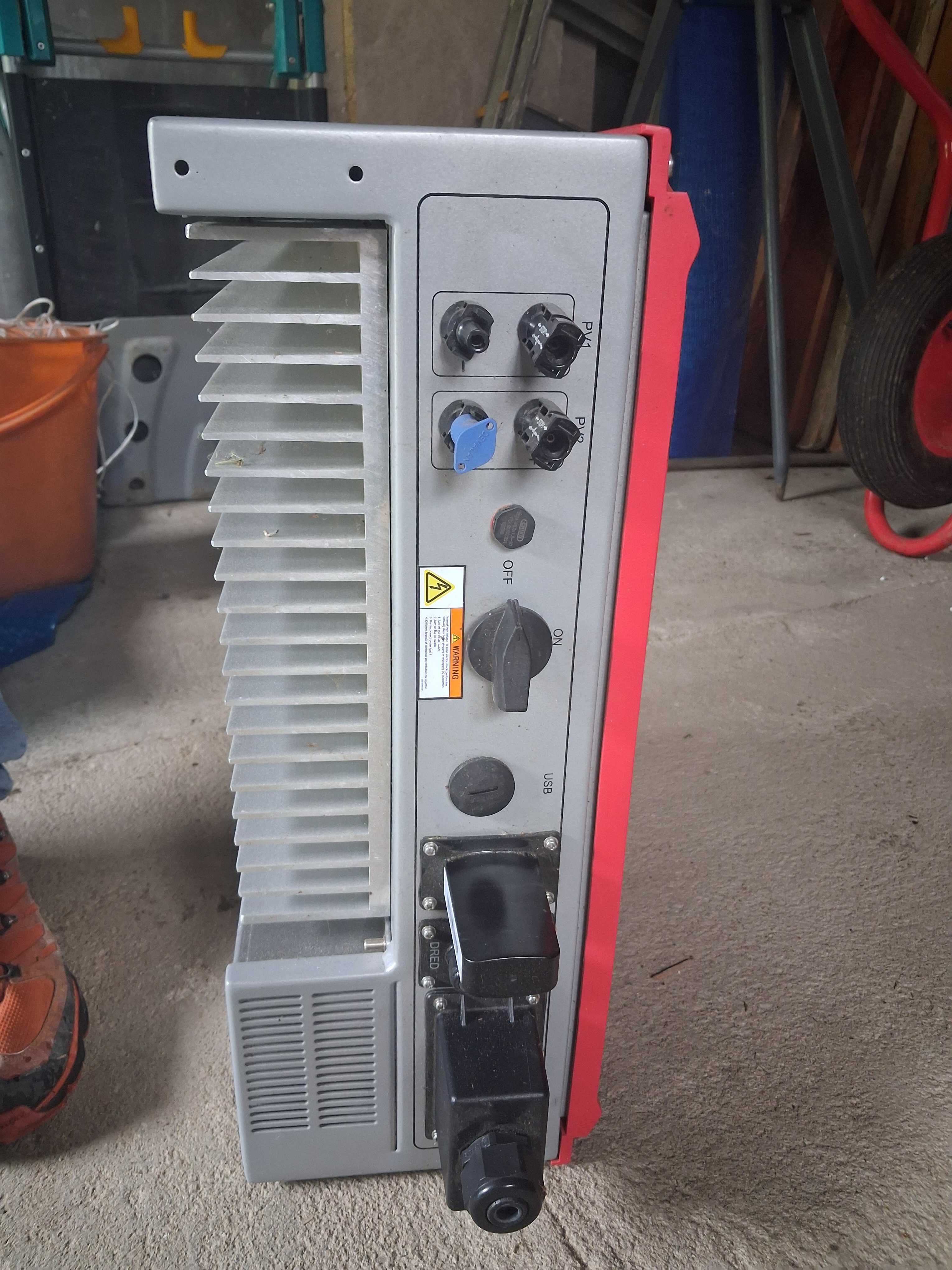 Falownik/ inwenter goodwe gw 4000 dt