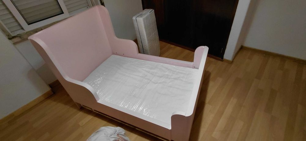 Cama extensivel + colchão