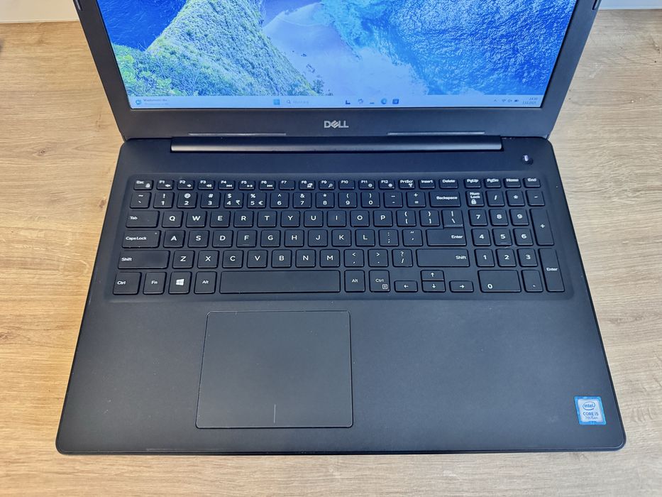 Laptop Dell Latitude 3590 i5-7200U, 16GB RAM, 500GB SSD zasilacz torba