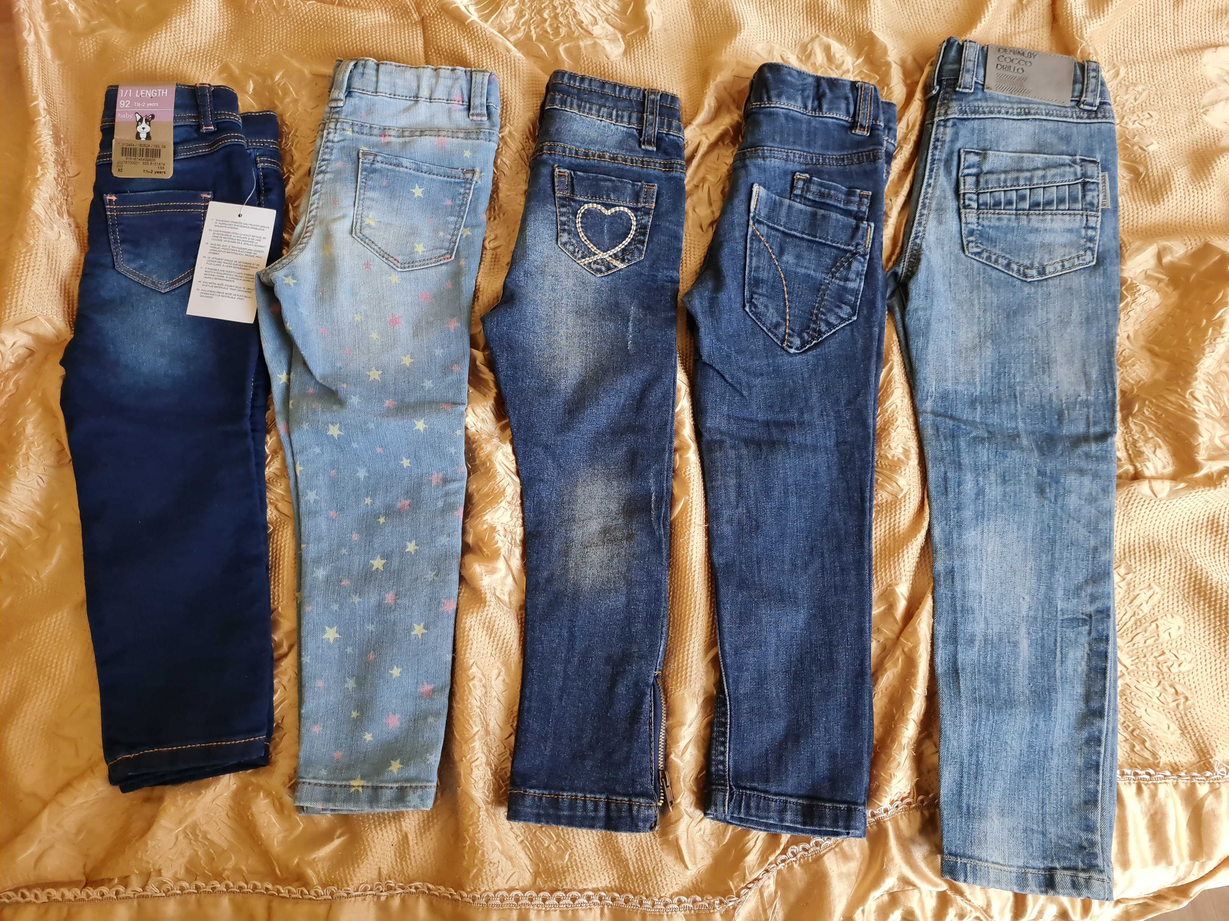 Spodnie jeans dla dziewczynki rozm. 104