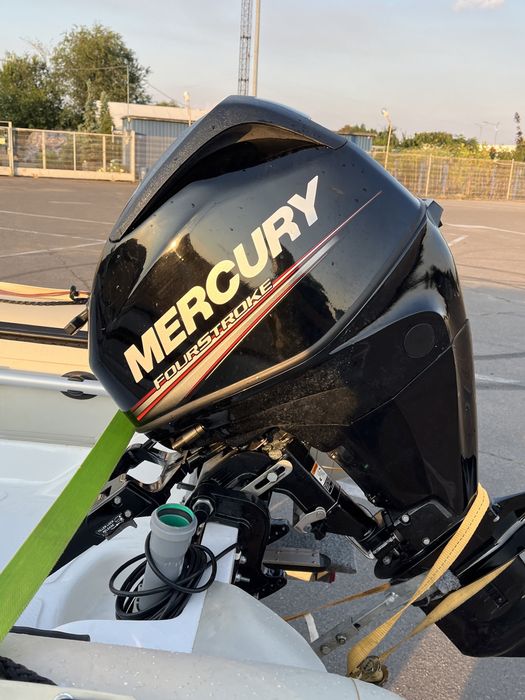 Човен Bark RIB370