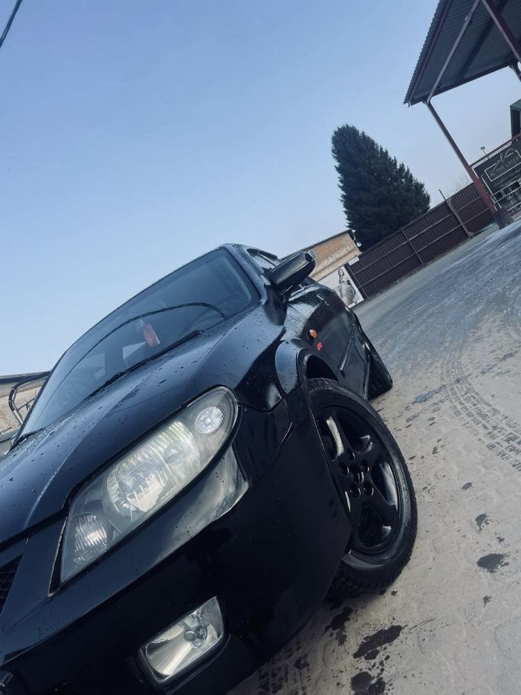 Mazda 323 F BJ 2001