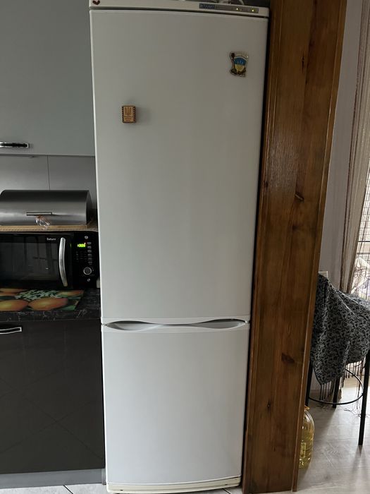 Двохкамерний холодильник Атлант