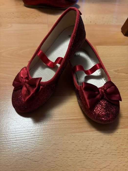 Baleriny hm czerwone rozmiar 30