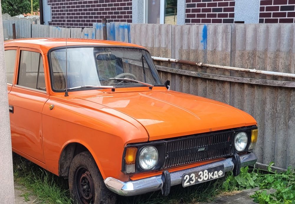 Продам Москвич Иж 412  рідна фарба, один власник.Розбір,цілий.