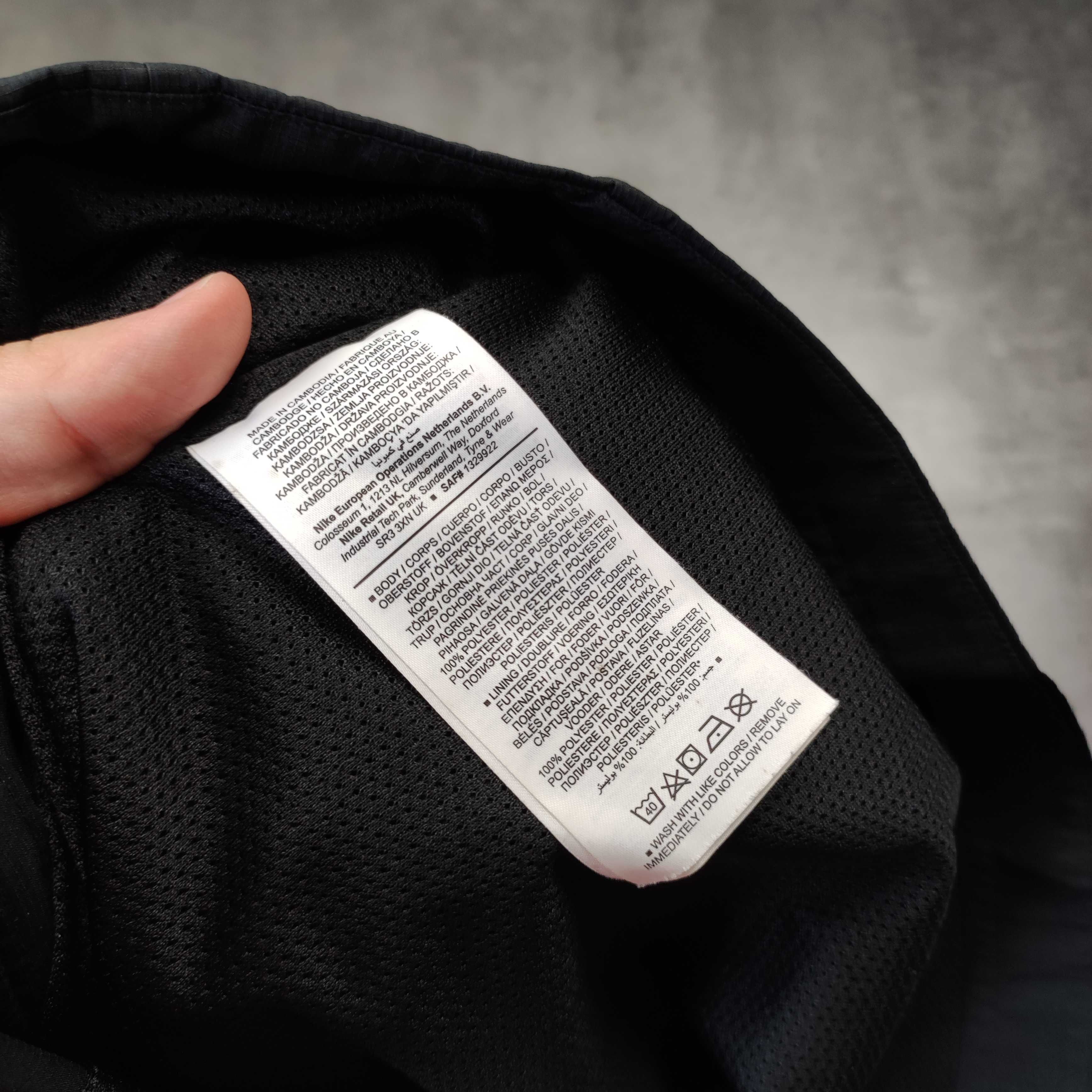 MĘSKA Kurtka Lekka Sportowa Nike x Liverpool Piłka Nożna Kibic Trening