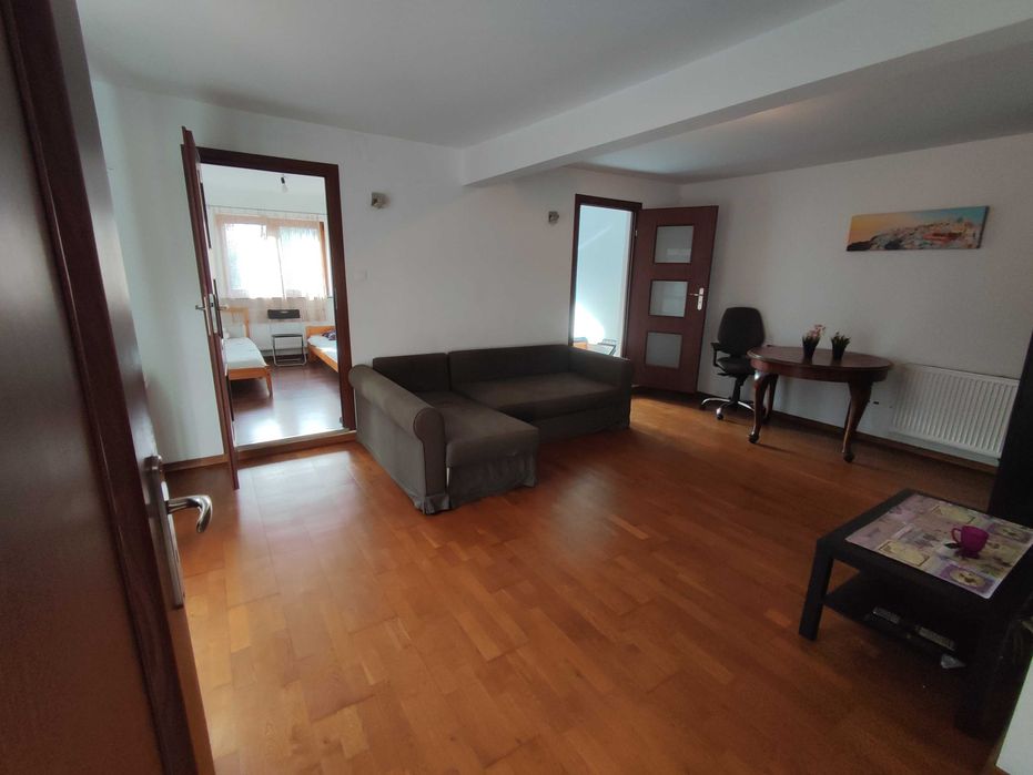 Wynajmę duże 3 pokojowe mieszkanie na granicy Warszawy niedaleko M1