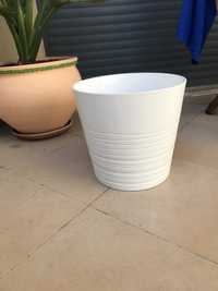 Vaso branco 27 cm de diametro
