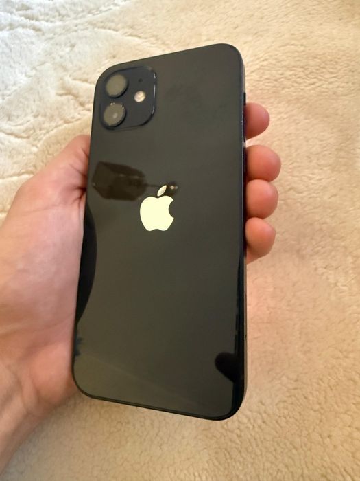 Iphone 12 64GB usado