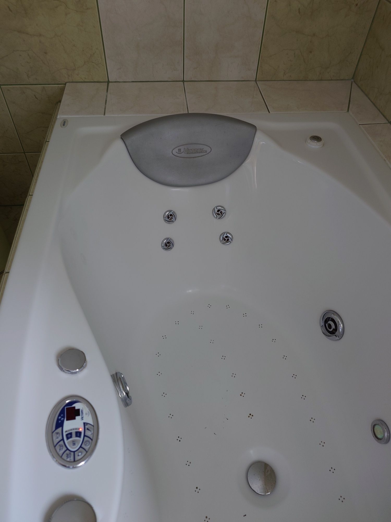 Wanna z hydromasażem