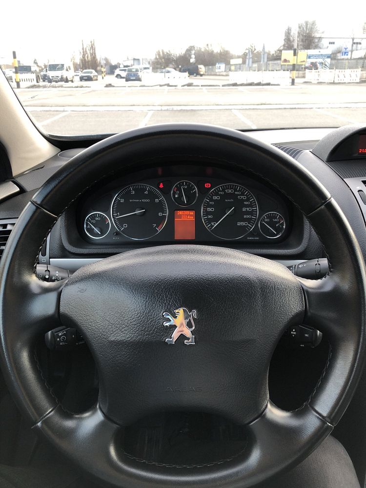 Продаю Peugeot 407 2.0 газ/бензин