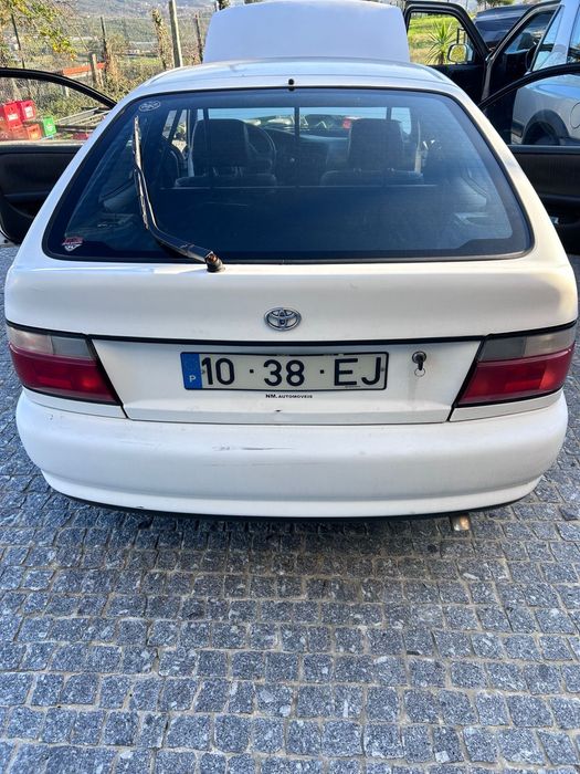 Toyota corola starvan 2.0D