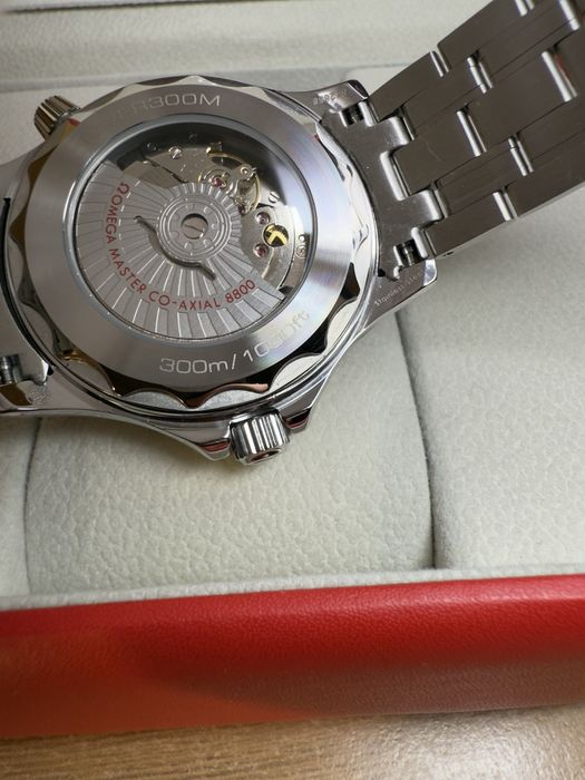 Omega Seamaster Diver 300