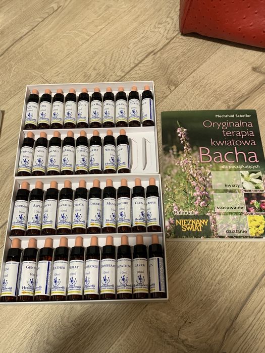 Lecznicze esencje Bacha wraz z książką, niska cena