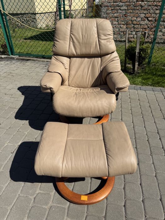 Крісло реклайнер Stressles шкіряне крісло для відпочинку (00103)