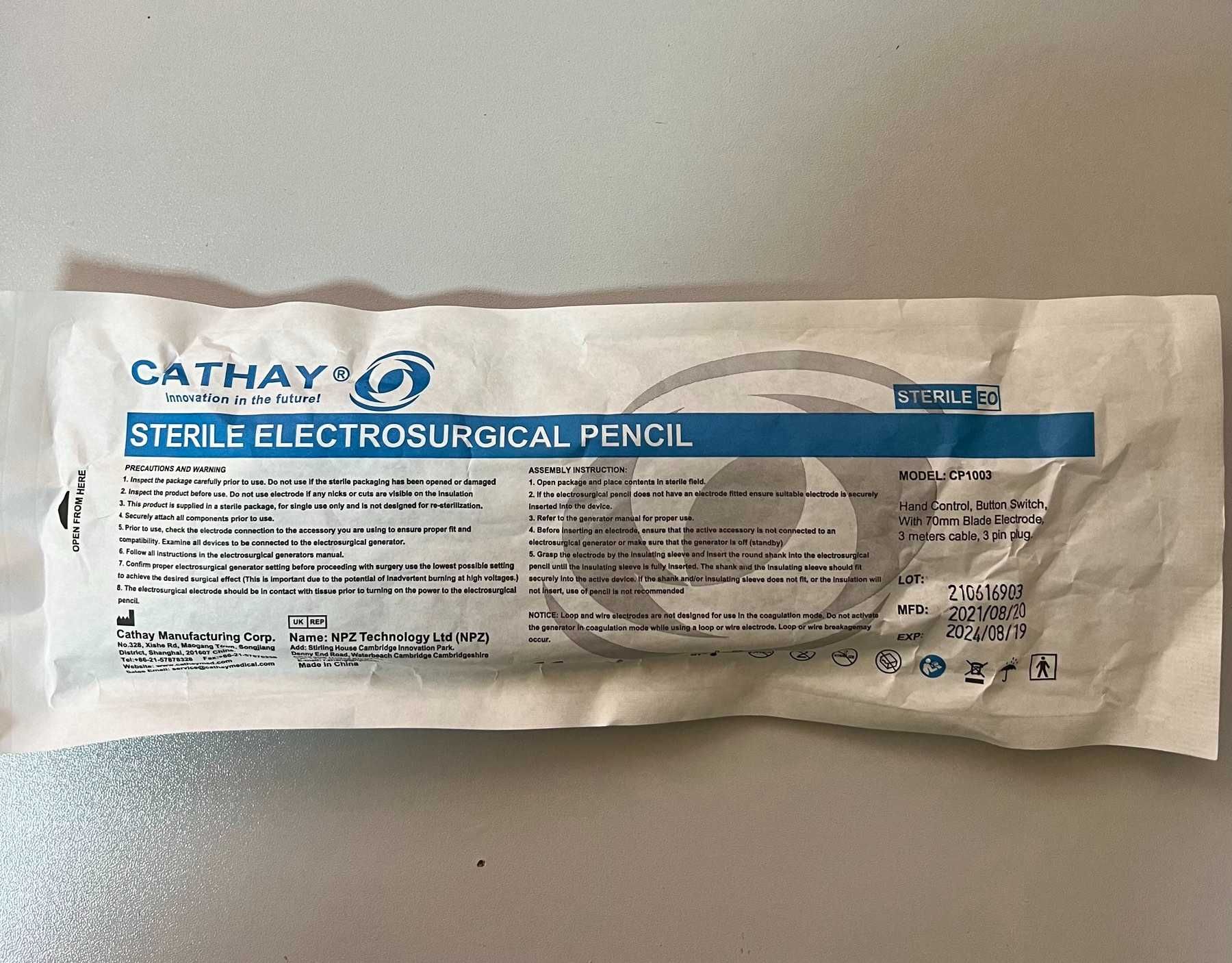 Електроніж хірургічний (Sterile electrosurgical pencil) CATHAY