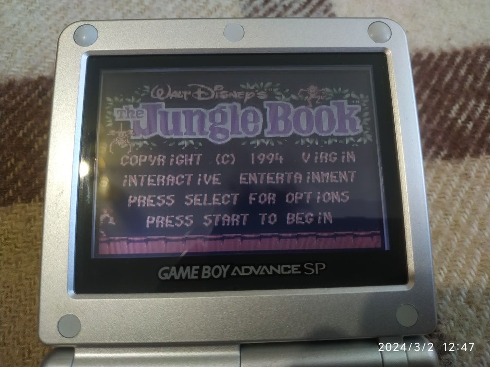 Nintendo Game Boy Advance SP AGS-001