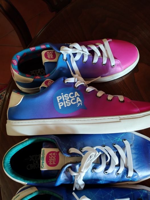 Tênis novos em pele, n. 44