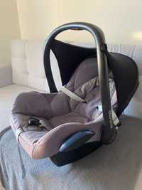 Fotelik samochodowy dla niemowlaka z baza Isofix Maxi Cosi Cabriofix