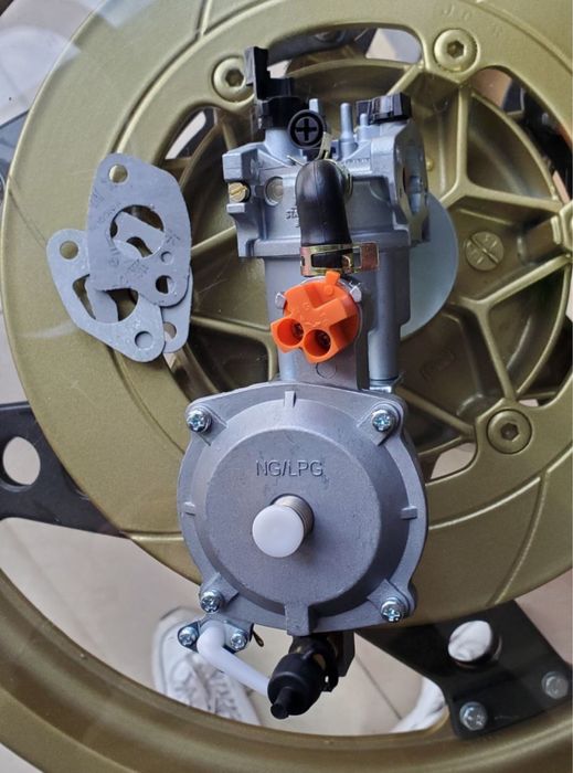 Карбюратор бензогенератора с газовым редуктором (168-LPG) 1,6-3кВт