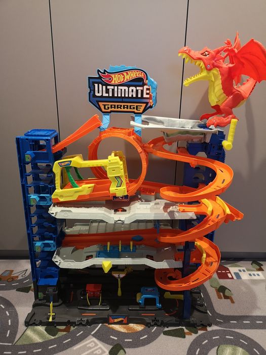 Hotwheels Atak Smoka
