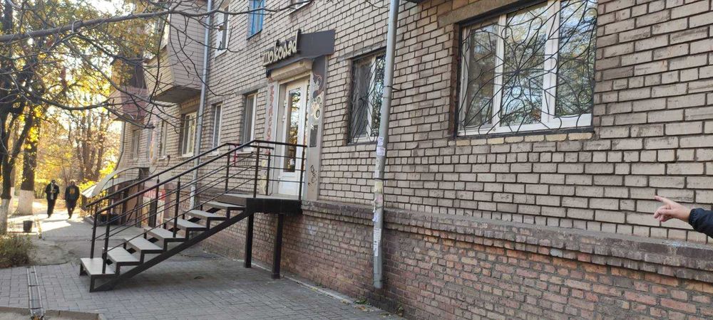 Помещение в Вознесеновском районе.