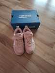 Buty dla dziewczynki