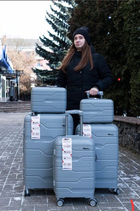 Чемодан из полипропилена Milano  0306