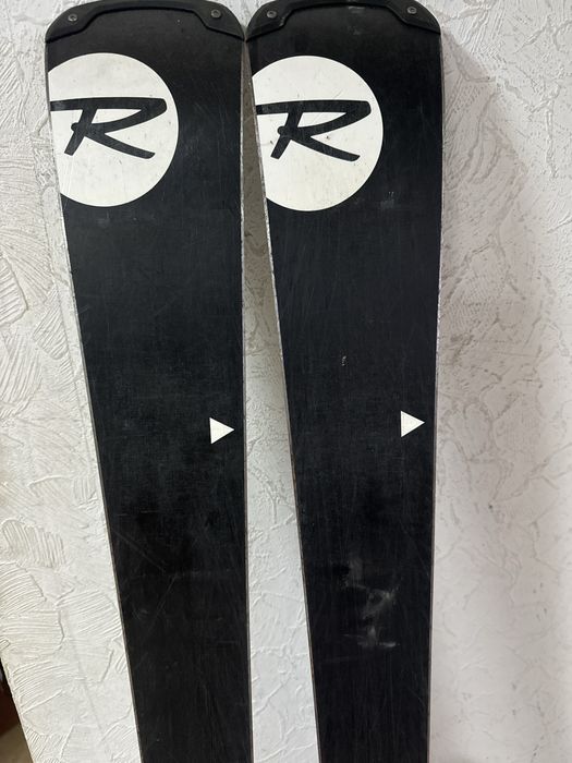 Лижі гірські rossignol