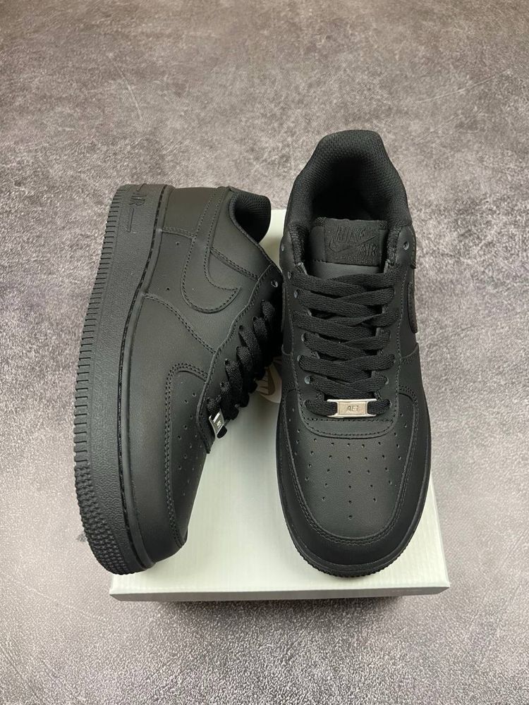 Nike Air Force 1 Low Black Premium