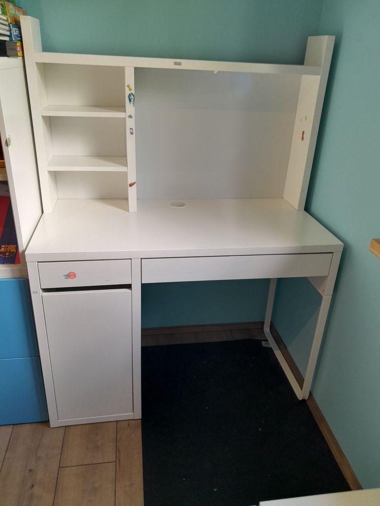 Biuro białe Ikea
