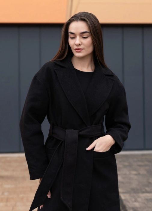 Пальто чорне кашемірове