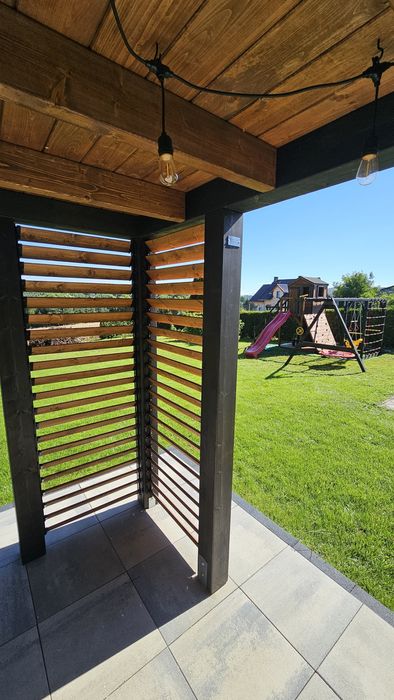 Drewniana altana ogrodowa, nowoczesna altana, pergola, zadaszenie
