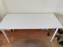 Secretária branca Ikea